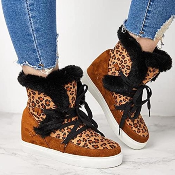 Leopard Snow Boots/Sneakers - Picture 3 of 7